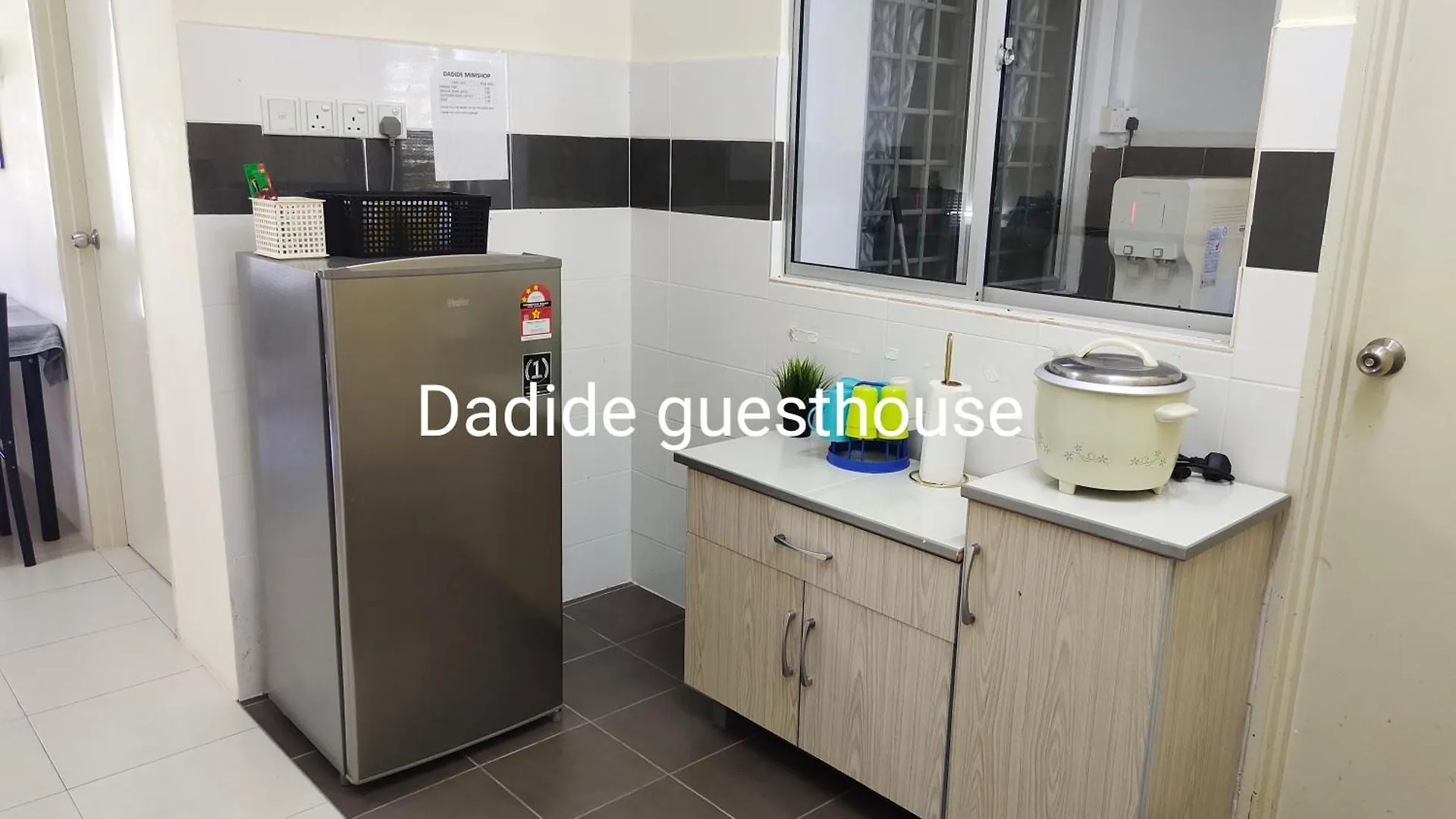 Dadide Guesthouse Alor Gajah Apartment